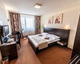 Privilege - EMPIRE Hotels Group