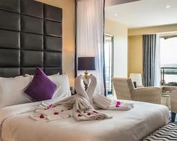 Acacia Premier Hotel