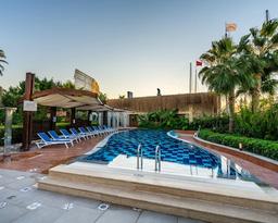 Adenya Hotel & Resort