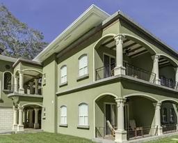 Hotel Casa Conde Beach Front