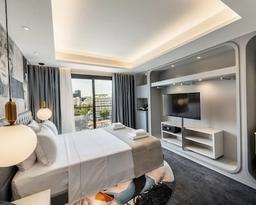 Gate Twenty Two Boutique Hotel