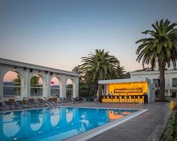 Northdoor Hotel