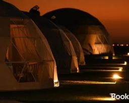 Siniya Island Resorts