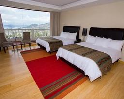 Hotel Medina Del Lago