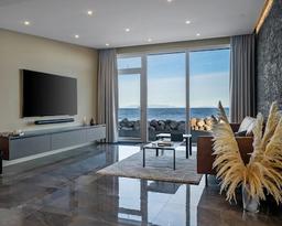 Bay View Apartments