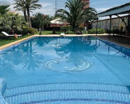 Equi Palace & SPA Near Aeroport