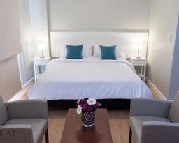 Carat Apart Boutique