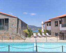 Ntinas Filoxenia Hotel & Spa