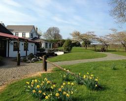 Jabajak Vineyard Restaurant & Rooms