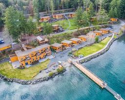 Snug Harbor Marina Resort