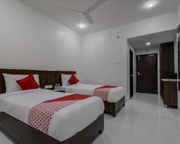 Capital O 16971 Hotel Lorven