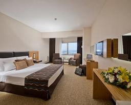 North Point Hotel