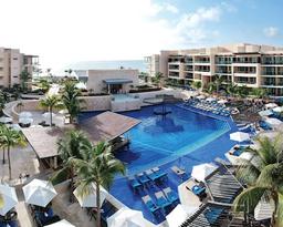 Hideaway at Royalton Riviera Cancun