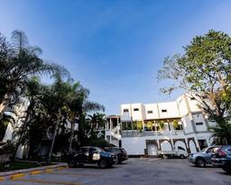 Hotel Ciudad Blanca