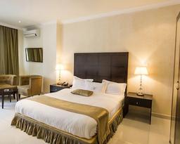 Mikhael's Hotel