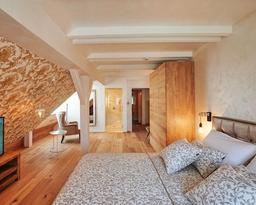 Hiša Ančka, Boutique Hotel & Maja Rooms