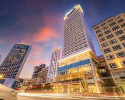 Hotel Soleil Ha Long, Trademark Collection by Wyndham