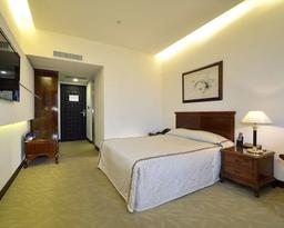 King's Paradise Hotel