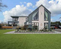 Dafarn Newydd Studio