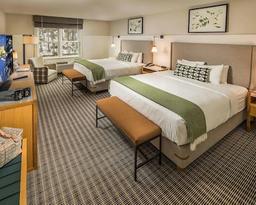 White Mountain Hotel and Resort