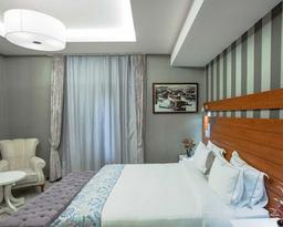 Charleson Luxury Hotel