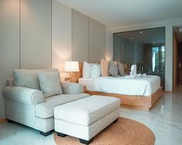 Luxtalay Khanom Hotel