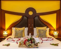 Enashipai Resort & Spa