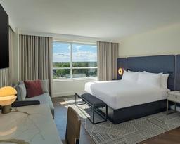 The Vanguard Ann Arbor, Autograph Collection